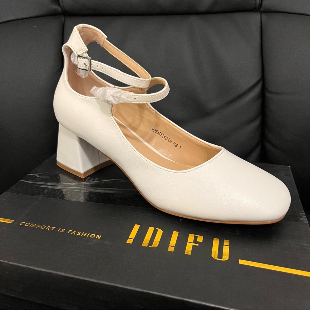 NIB❗️ IDIFU Mary Jane block heel pumps with an ankle strap size 7